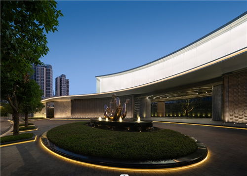 國貿(mào)地產(chǎn)再獲兩項(xiàng)品牌大獎(jiǎng)